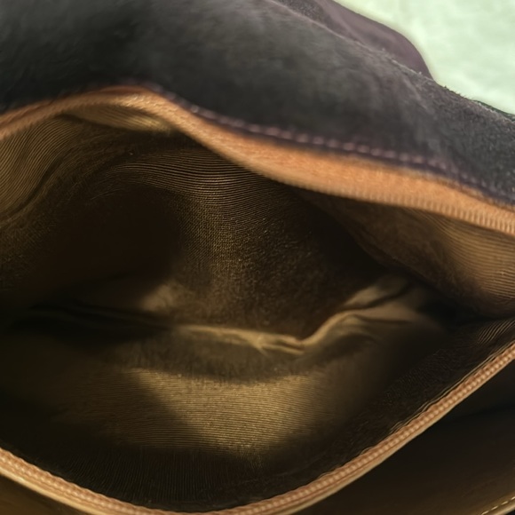 Chanel - Picture 7 of 15